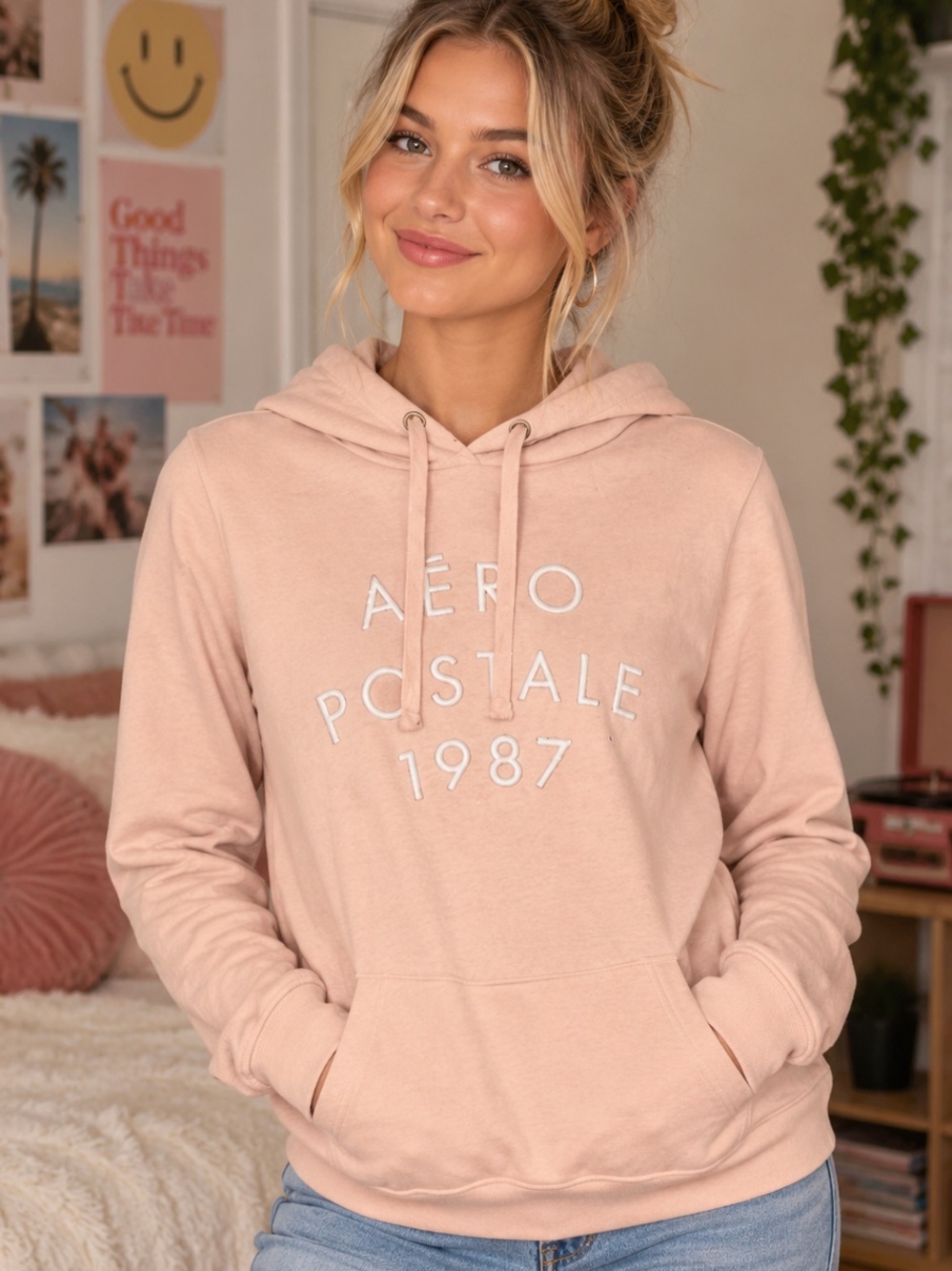 NWT Aeropostale 1987 Womens Light Pink Long Sleeve Active Pullover Hoodie